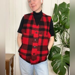 Vintage Wool Buffalo Plaid Vest Red Black Cabin Core Heritage Outdoor Vest S M